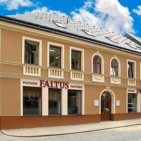 Hotel Pivovar A Restaurace Faltus